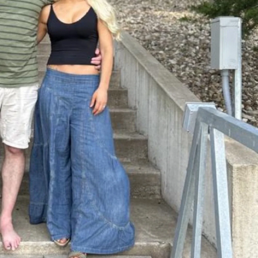 We the free dawn on me pant - Picture 3 of 7